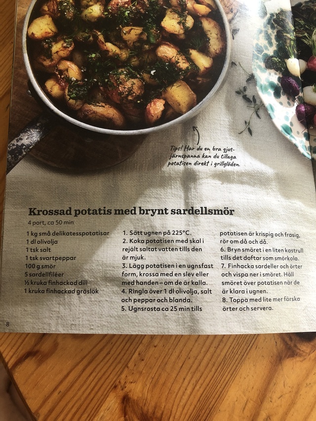 Krossad potatis m brynt örtsmör