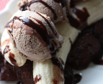 Fun with a raw Banana split (nut free!)