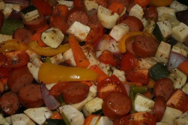 Ungsgrillade rot- och grönsaker med chorizo