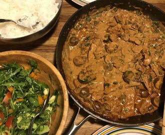 Vegansk Biff Stroganoff