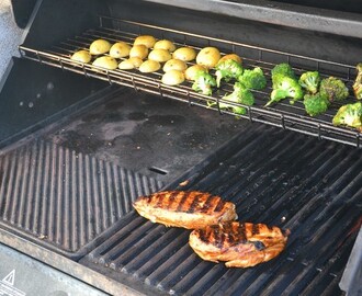 Grillad kyckling, broccoli och potatis!