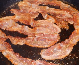Så här steker man bacon