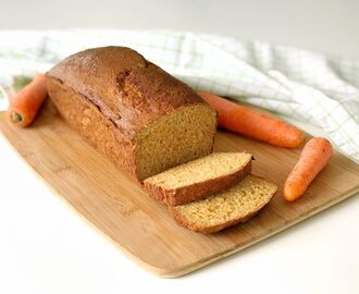 Glutenfri filmjölkslimpa med morot