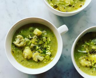 Soup Yourself ?’s Instagram profile post: “TORSDAGSSOPPAN ? Det är märkliga tider och nya rutiner att förhålla sig till. En av dem är att många jobbar hemifrån. Bra med det, förutom…”