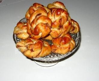 Kanelbullar (från Marias kakburk)