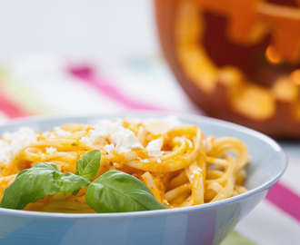 Pasta med pumpa och getost