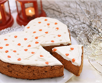 Gingerbread Carrot Cake