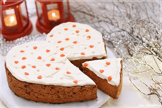 Gingerbread Carrot Cake