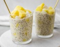 Coconut mango overnight oats