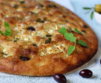 Focaccia med fetaost och kalamataoliver