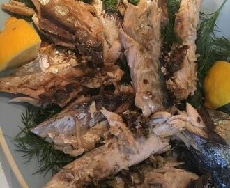 Grillet makrel med kartofler&smør Opskrift af nethe - egnsmad.dk | Opskrift | Opskrifter, Mad ideer, Fiskeretter