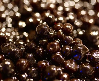 Pärlor av balsamvinäger – molekylär gastronomi