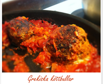 Grekiska köttbullar i tomatsås