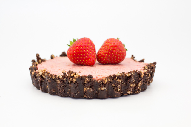 Raw Chocolate Strawberry Tart