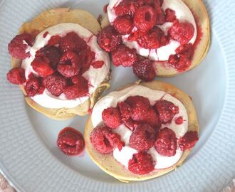 Bananpannkakor med vaniljfluff