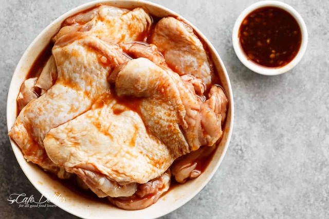 Honey Garlic Sriracha Chicken