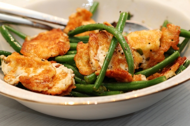 Haricot verts med frasig halloumi - behörighet till det mesta