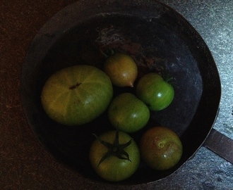 Marmelad på gröna tomater, ingefära och citron