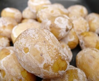 Papas arrugadas - Saltkokt potatis 