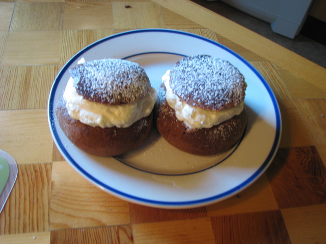 Chokladsemlor med odense nougat