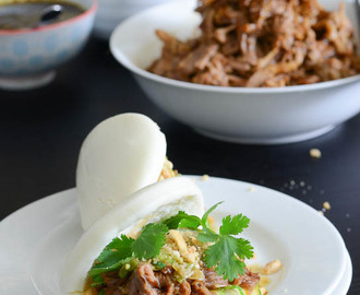 Gua Bao – Pulled Pork Steamed Buns