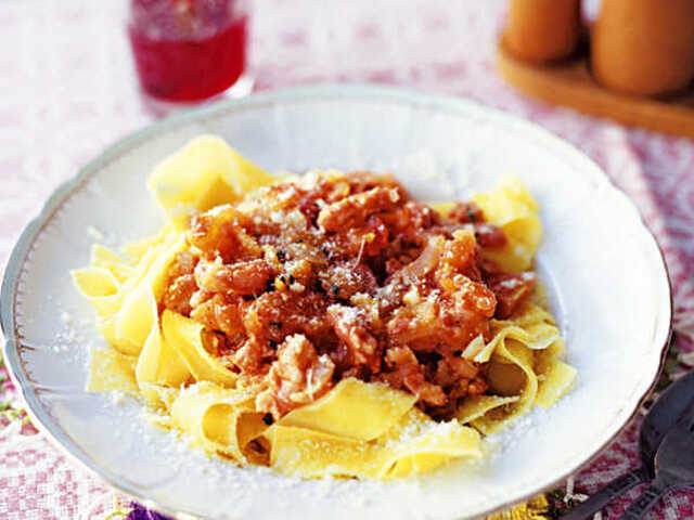 Pappardelle con salsiccia