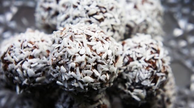 Chokladbollar med proteinpulver