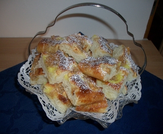 Äppelkaka med doft av kardemumma