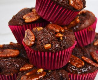 Chokladmuffins med dumle och pecankola