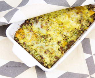 Broccoli Rice with Soy Mince and Bearnaise Sauce