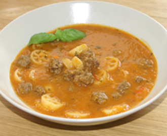 Zuppa Rosso con Polpette