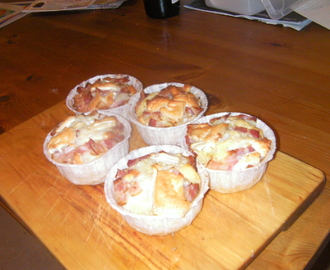 Matmuffins med Bacon och Getost