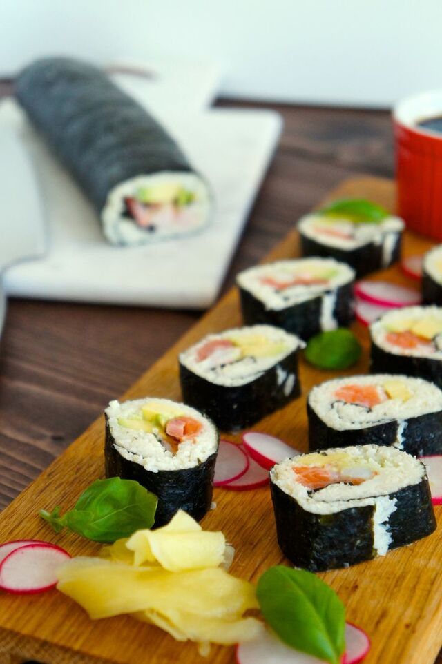 Sushi med blomkålsris