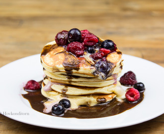 Chocolate Chip Vanilla Protein Pancakes