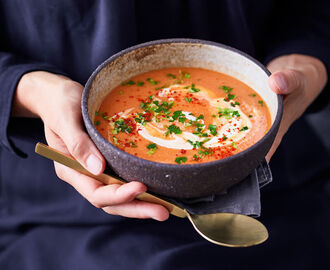 Tomat- och linssoppa