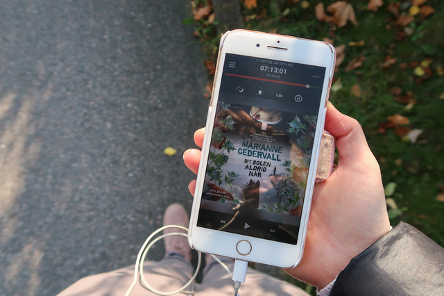 Prova Storytel gratis i 30 dagar – perfekt till höstens promenader