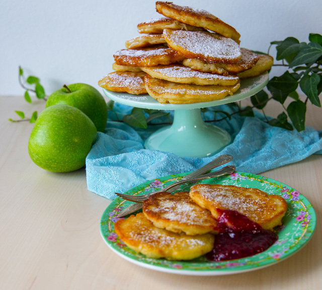 Polska pannkakor med äpple