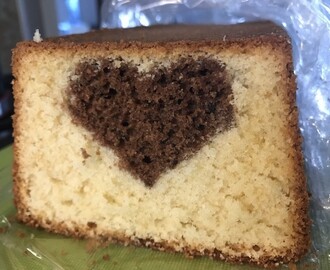 En hjärtlig kaka <3, vad du behöver veta för att göra en mjuk kaka med mönster