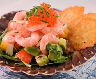 Räksallad med Laxrom och Parmesanchips