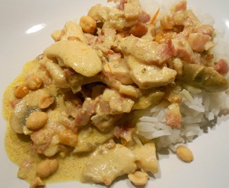 Kycklinggryta med curry & ris
