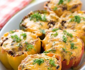 Cheesy Quinoa Black Bean Stuffed Bell Peppers