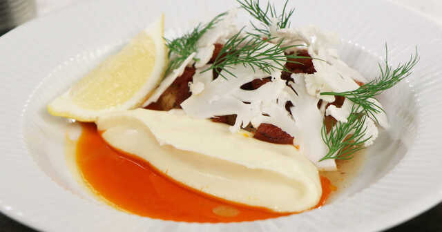 Timjanstekt torsk med knaprig chorizo och blomkål