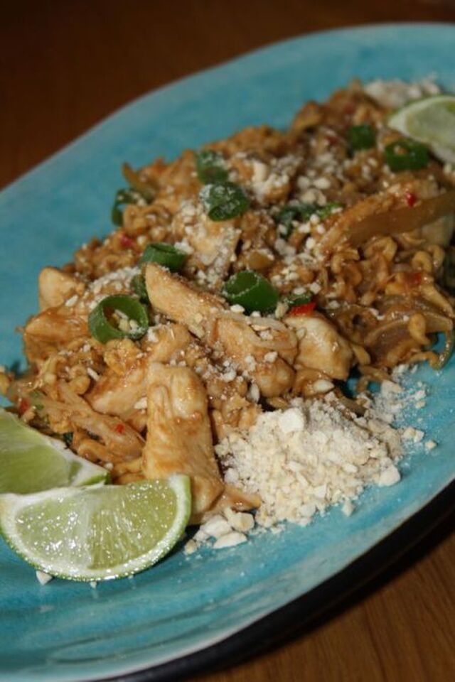 Pad thai