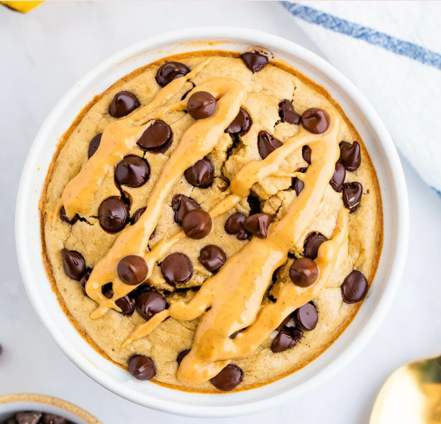 Baked chocolate chip oats