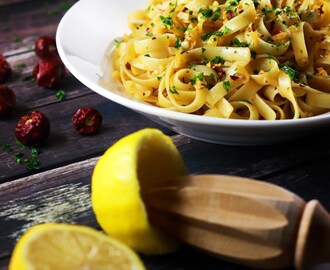 5 Ingredient Spicy Garlic Pasta