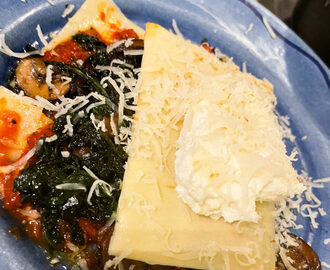 Öppen lasagne med ricotta och mandelpesto - Johanna Toftby