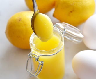 Göra lemon curd