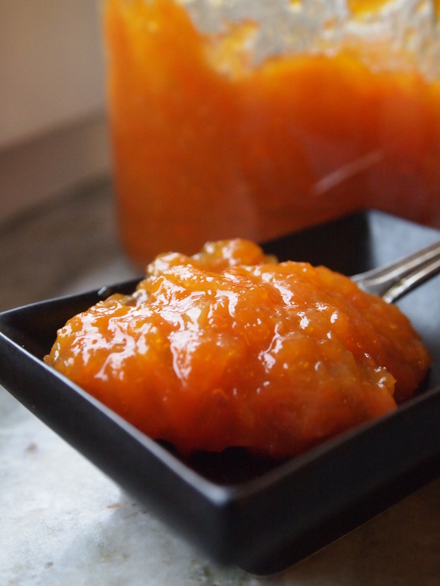 Falska hjortron – marmelad på morötter och rabarber