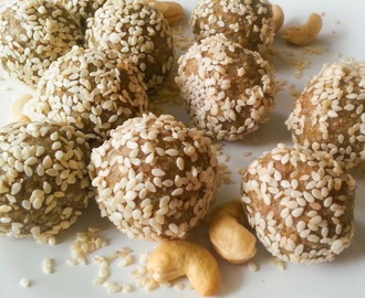 RAWBALLS MED CASHEWNÖTTER