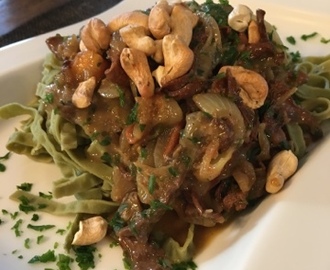 Proteinrik kantarellpasta (glutenfri och vegansk)